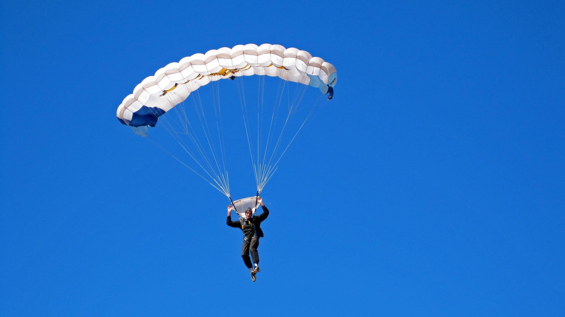 开云棋牌-自由泳短距离突尼斯刷新纪录，自由泳短池世界纪录